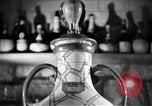 Standbild Italienischer Wein Italien, 1951, aus Sekunde 9 historischem Filmmaterial Videoclip 65675053699