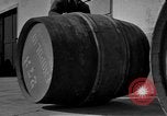 Standbild Italienischer Wein Italien, 1951, aus Sekunde 19 historischem Filmmaterial Videoclip 65675053699