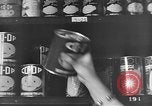Immagine di Supermercato negozio di generi alimentari Greenbelt Maryland USA, 1939, secondo 7 filmato di repertorio 65675053715