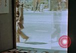 Standbild ration line Kyoto Japan, 1946, aus Sekunde 21 historischem Filmmaterial Videoclip 65675053720