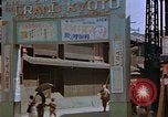 Standbild ration line Kyoto Japan, 1946, aus Sekunde 30 historischem Filmmaterial Videoclip 65675053720