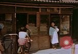 Standbild ration line Kyoto Japan, 1946, aus Sekunde 37 historischem Filmmaterial Videoclip 65675053720