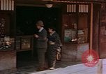 Standbild ration line Kyoto Japan, 1946, aus Sekunde 50 historischem Filmmaterial Videoclip 65675053720