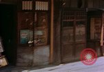Standbild ration line Kyoto Japan, 1946, aus Sekunde 52 historischem Filmmaterial Videoclip 65675053720