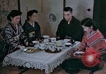 Immagine di Famiglia giapponese Kyoto in Giappone, 1946, secondo 13 filmato di repertorio 65675053723