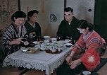 Immagine di Famiglia giapponese Kyoto in Giappone, 1946, secondo 18 filmato di repertorio 65675053723