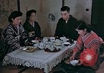 Immagine di Famiglia giapponese Kyoto in Giappone, 1946, secondo 41 filmato di repertorio 65675053723