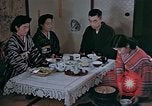 Immagine di Famiglia giapponese Kyoto in Giappone, 1946, secondo 47 filmato di repertorio 65675053723