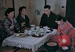 Immagine di Famiglia giapponese Kyoto in Giappone, 1946, secondo 53 filmato di repertorio 65675053723