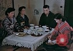 Immagine di Famiglia giapponese Kyoto in Giappone, 1946, secondo 61 filmato di repertorio 65675053723