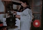 Standbild japanischen Frau Kyoto Japan, 1946, aus Sekunde 32 historischem Filmmaterial Videoclip 65675053726
