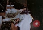 Standbild japanischen Frau Kyoto Japan, 1946, aus Sekunde 46 historischem Filmmaterial Videoclip 65675053726