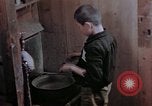 Standbild Japanese boy Kyoto Japan, 1946, aus Sekunde 30 historischem Filmmaterial Videoclip 65675053727