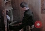 Standbild Japanese boy Kyoto Japan, 1946, aus Sekunde 31 historischem Filmmaterial Videoclip 65675053727