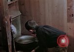 Standbild Japanese boy Kyoto Japan, 1946, aus Sekunde 49 historischem Filmmaterial Videoclip 65675053727