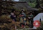 Standbild japanische Frauen Kyoto Japan, 1946, aus Sekunde 13 historischem Filmmaterial Videoclip 65675053728