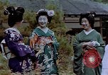 Standbild japanische Frauen Kyoto Japan, 1946, aus Sekunde 23 historischem Filmmaterial Videoclip 65675053728