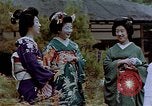 Standbild japanische Frauen Kyoto Japan, 1946, aus Sekunde 30 historischem Filmmaterial Videoclip 65675053728