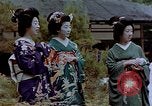 Standbild japanische Frauen Kyoto Japan, 1946, aus Sekunde 33 historischem Filmmaterial Videoclip 65675053728