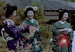 Standbild japanische Frauen Kyoto Japan, 1946, aus Sekunde 37 historischem Filmmaterial Videoclip 65675053728