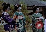 Standbild japanische Frauen Kyoto Japan, 1946, aus Sekunde 39 historischem Filmmaterial Videoclip 65675053728