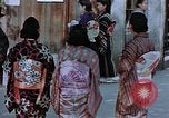 Immagine di Sezione di intrattenimento Kyoto in Giappone, 1946, secondo 46 filmato di repertorio 65675053729