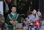 Immagine di Sezione di intrattenimento Kyoto in Giappone, 1946, secondo 61 filmato di repertorio 65675053729