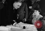 Standbild Wahlen Riverton California USA, 1945, aus Sekunde 61 historischem Filmmaterial Videoclip 65675053766