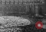 Immagine di Adolf Hitler parla degli austriaci al tempo di Anschluss Vienna Austria, 1938, secondo 28 filmato di repertorio 65675053786