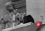 Immagine di Adolf Hitler parla degli austriaci al tempo di Anschluss Vienna Austria, 1938, secondo 43 filmato di repertorio 65675053786