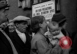 Standbild Air Raid Vorsorge London England Vereinigtes Königreich, 1938, aus Sekunde 11 historischem Filmmaterial Videoclip 65675053801