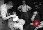 Standbild Air Raid Vorsorge London England Vereinigtes Königreich, 1938, aus Sekunde 57 historischem Filmmaterial Videoclip 65675053802