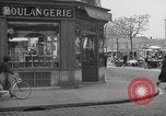 Standbild Bäckerei Paris Frankreich, 1938, aus Sekunde 4 historischem Filmmaterial Videoclip 65675053812