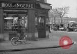 Standbild Bäckerei Paris Frankreich, 1938, aus Sekunde 5 historischem Filmmaterial Videoclip 65675053812