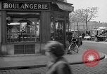 Standbild Bäckerei Paris Frankreich, 1938, aus Sekunde 8 historischem Filmmaterial Videoclip 65675053812