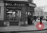 Standbild Bäckerei Paris Frankreich, 1938, aus Sekunde 22 historischem Filmmaterial Videoclip 65675053812
