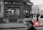 Standbild Bäckerei Paris Frankreich, 1938, aus Sekunde 24 historischem Filmmaterial Videoclip 65675053812