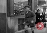 Standbild Bäckerei Paris Frankreich, 1938, aus Sekunde 52 historischem Filmmaterial Videoclip 65675053812