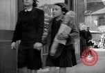 Standbild Bäckerei Paris Frankreich, 1938, aus Sekunde 55 historischem Filmmaterial Videoclip 65675053812