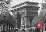 Standbild Eiffelturm Paris Frankreich, 1938, aus Sekunde 22 historischem Filmmaterial Videoclip 65675053813