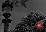 Standbild Eiffelturm Paris Frankreich, 1938, aus Sekunde 44 historischem Filmmaterial Videoclip 65675053813