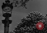 Standbild Eiffelturm Paris Frankreich, 1938, aus Sekunde 46 historischem Filmmaterial Videoclip 65675053813