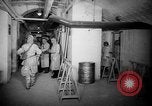 Standbild Zivilschutz in Paris Rathaus Keller Paris Frankreich, 1939, aus Sekunde 47 historischem Filmmaterial Videoclip 65675053821