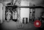 Standbild Zivilschutz in Paris Rathaus Keller Paris Frankreich, 1939, aus Sekunde 50 historischem Filmmaterial Videoclip 65675053821