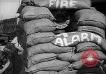 Standbild Feuer Alarm London England Vereinigtes Königreich, 1939, aus Sekunde 31 historischem Filmmaterial Videoclip 65675053824