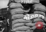 Standbild Feuer Alarm London England Vereinigtes Königreich, 1939, aus Sekunde 32 historischem Filmmaterial Videoclip 65675053824