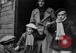 Immagine di Civili francese Francia, 1940, secondo 17 filmato di repertorio 65675053836