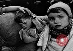 Immagine di Civili francese Francia, 1940, secondo 19 filmato di repertorio 65675053836