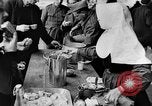 Immagine di Civili francese Francia, 1940, secondo 21 filmato di repertorio 65675053836