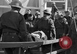 Standbild British Expeditionary Force verwundete evakuiert in der Schlacht von Frankreich Boulogne Frankreich, 1940, aus Sekunde 41 historischem Filmmaterial Videoclip 65675053842
